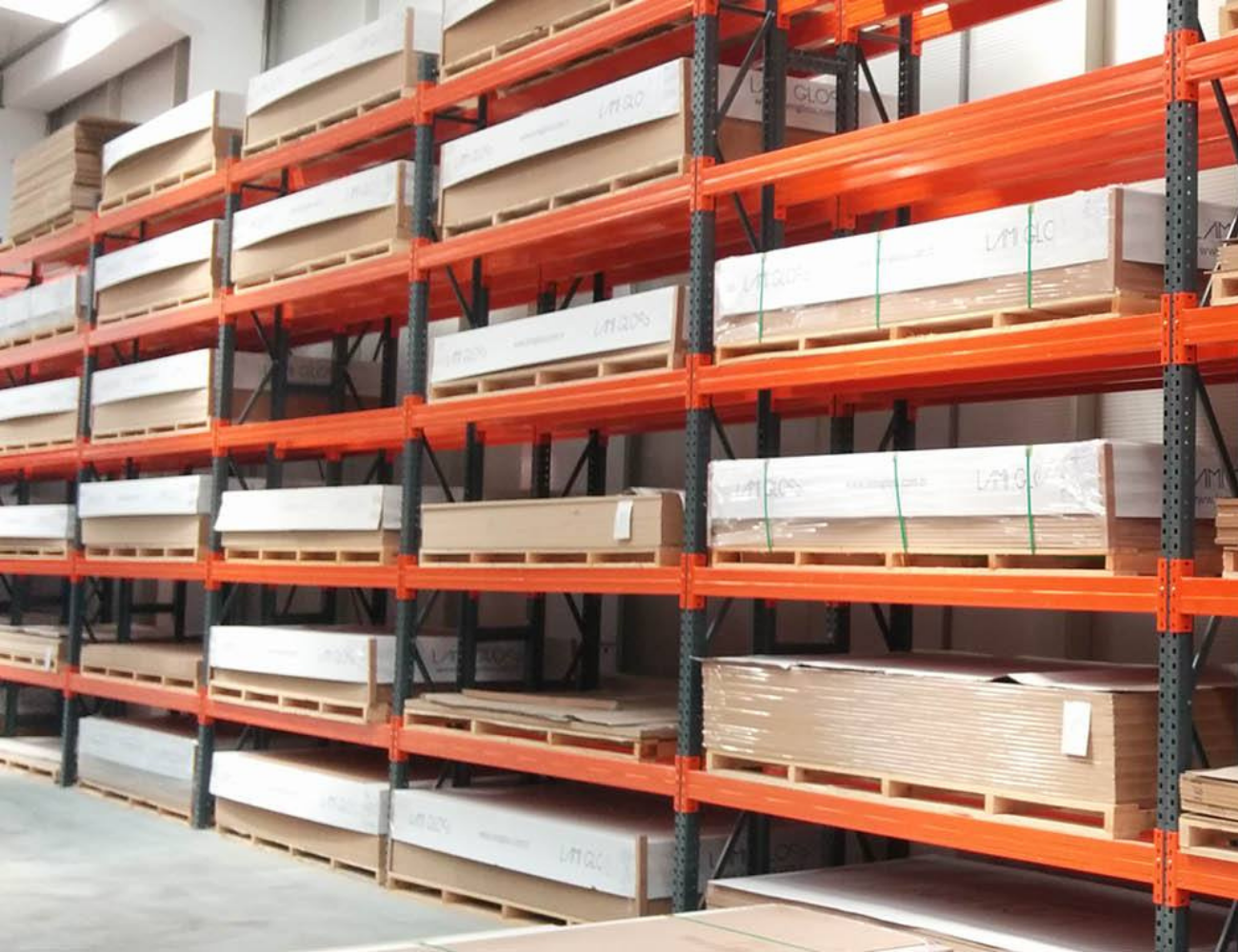 Sunta və MDF Lam Saxlama Raf Sistemləri